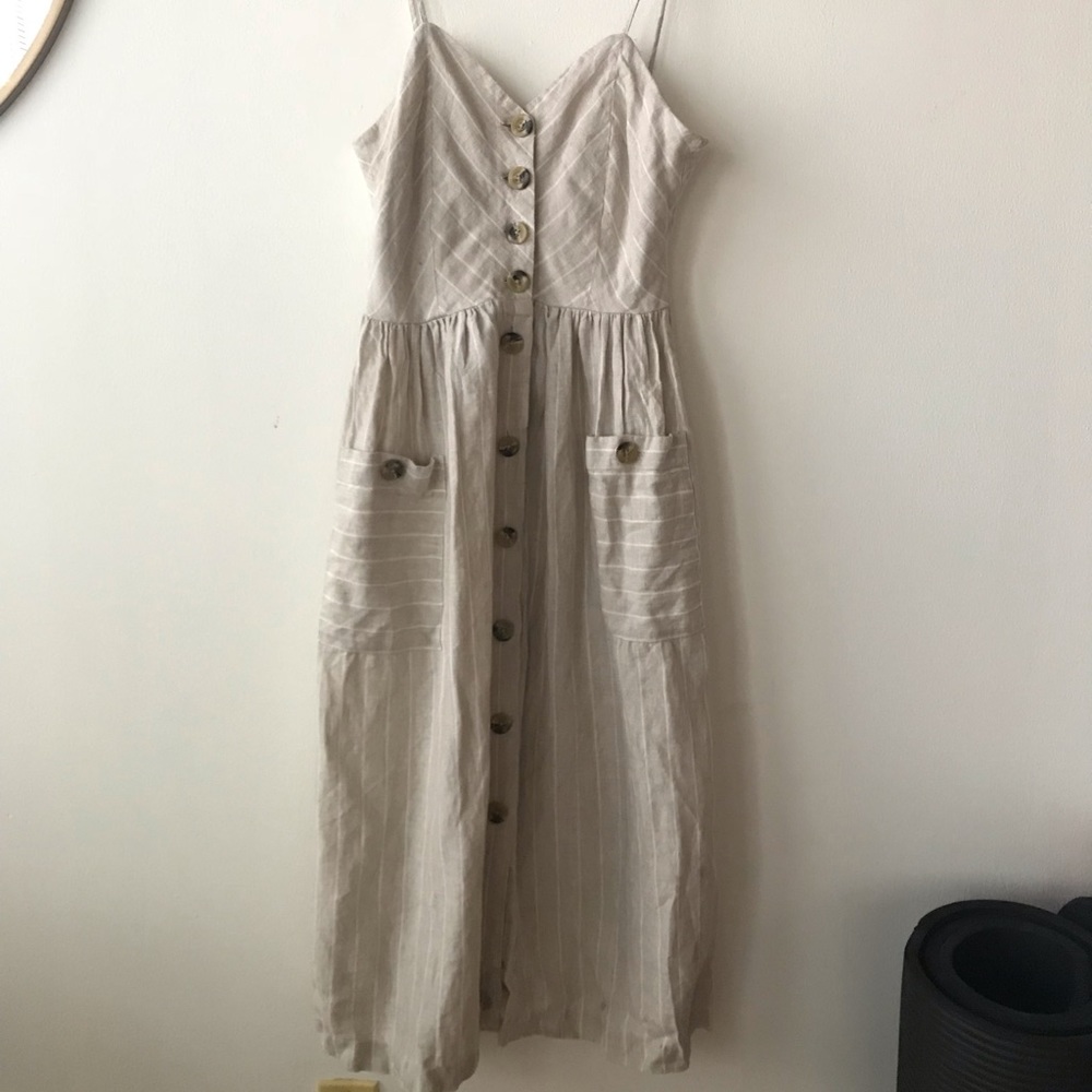 Linen Midi Dress! US 8 fits like 6
